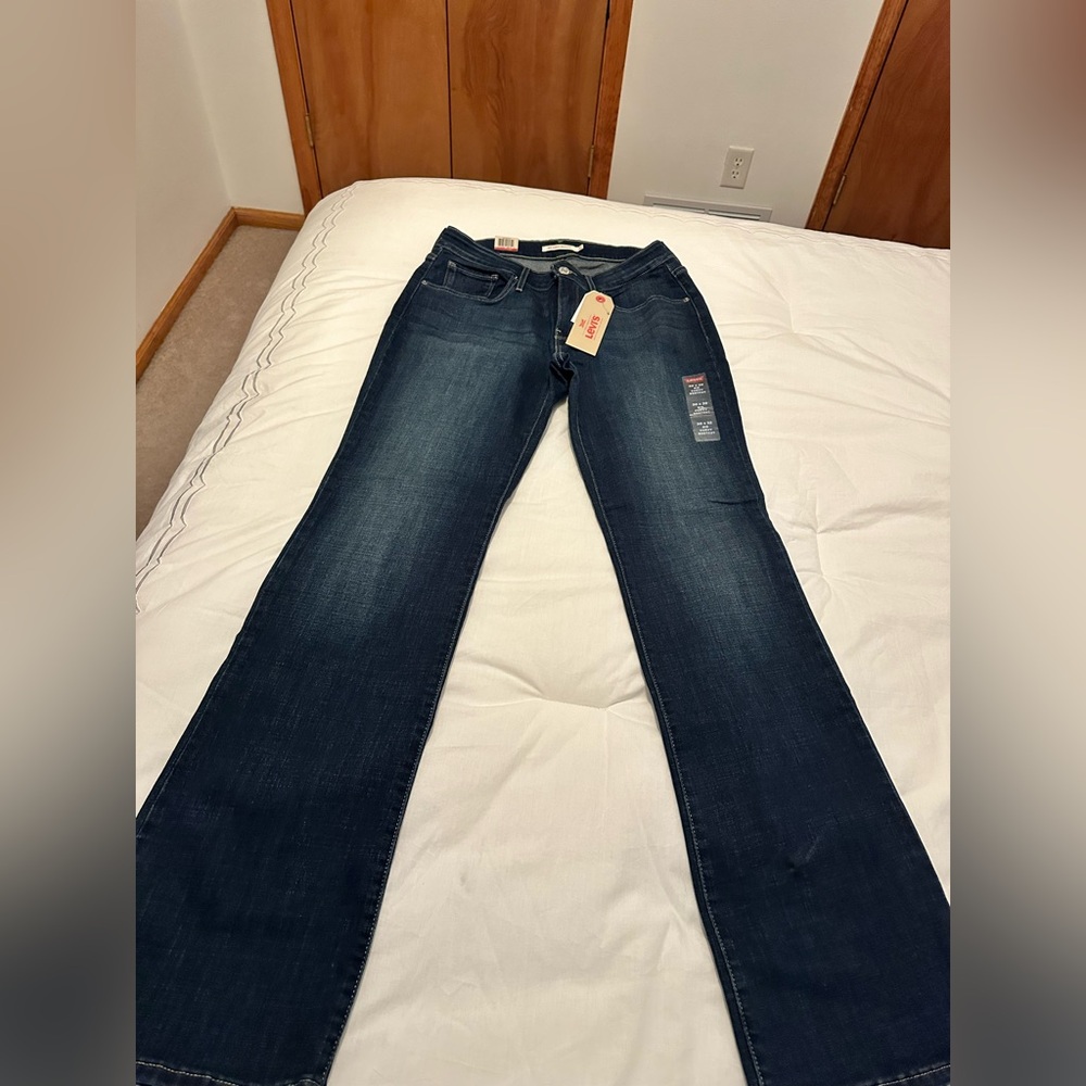 LEVI’S JEANS - Picture 3 of 8